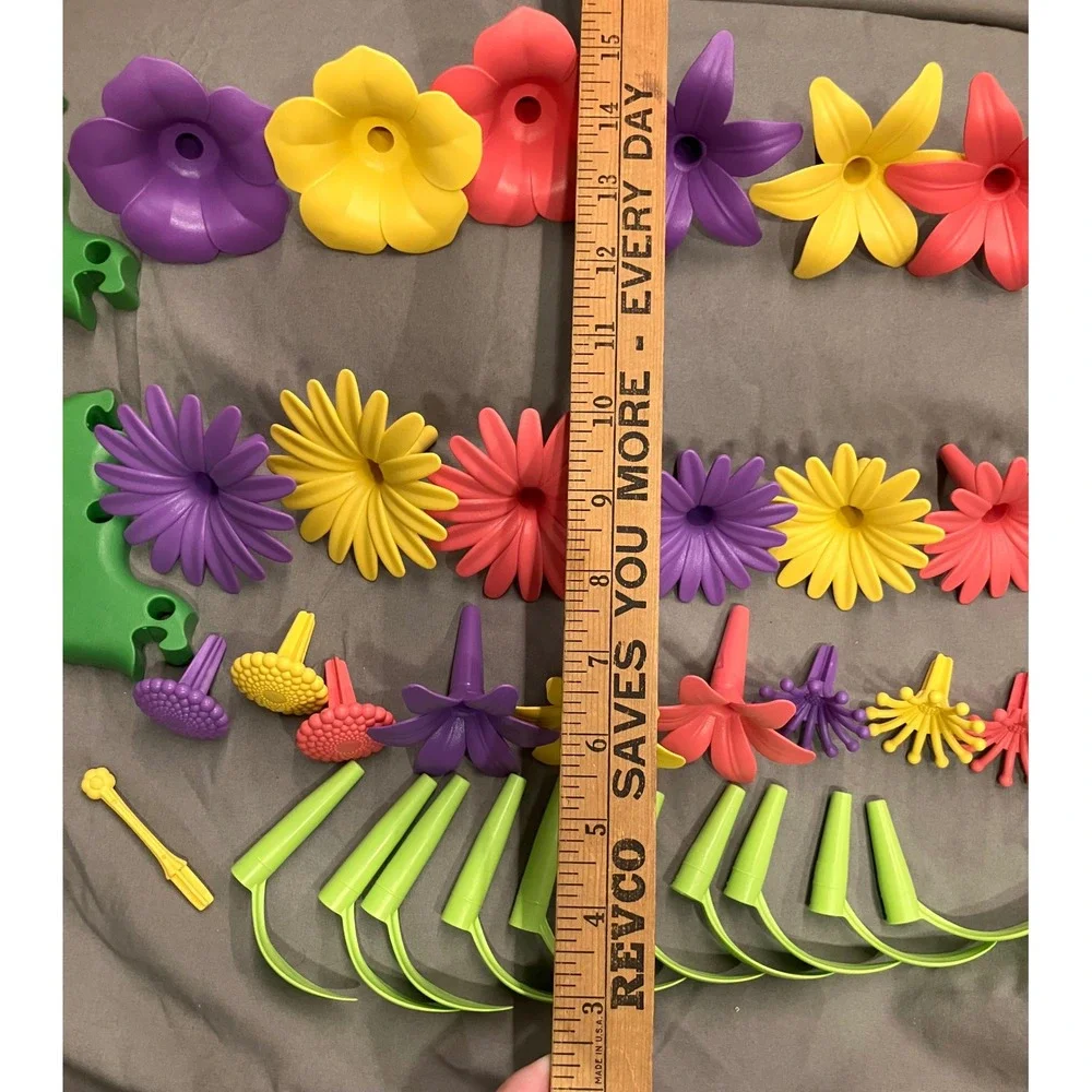 Green Toys Build-a-Bouquet Kids OS Multicolor Floral Stacking Set